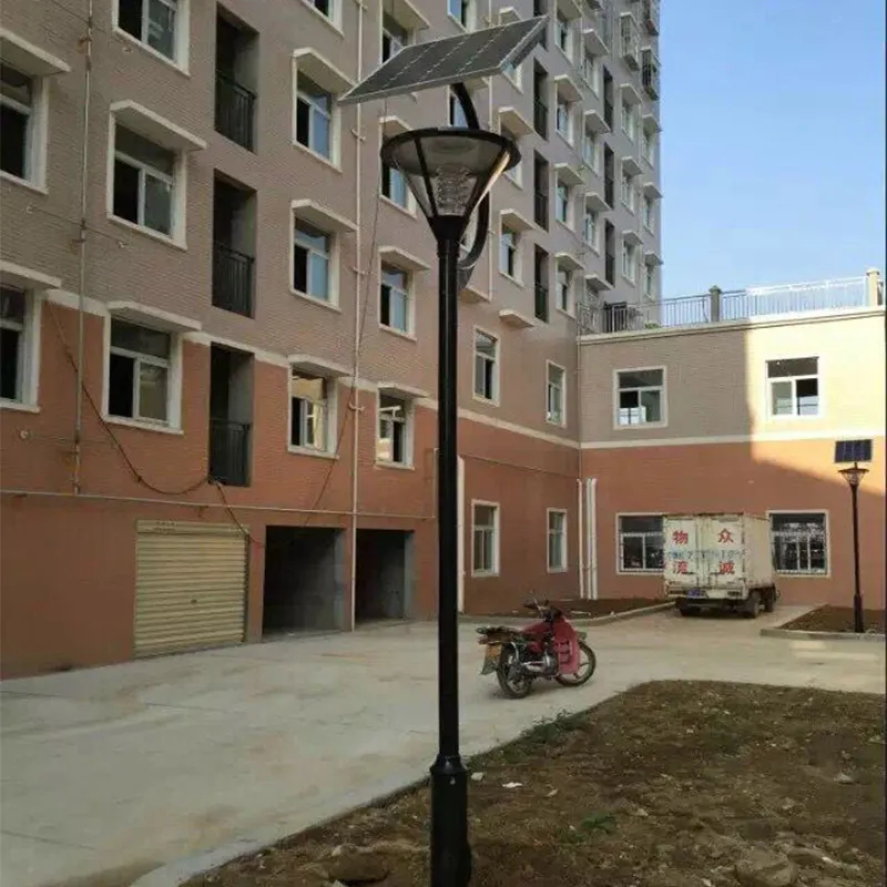 Солнечный парковый фонарь