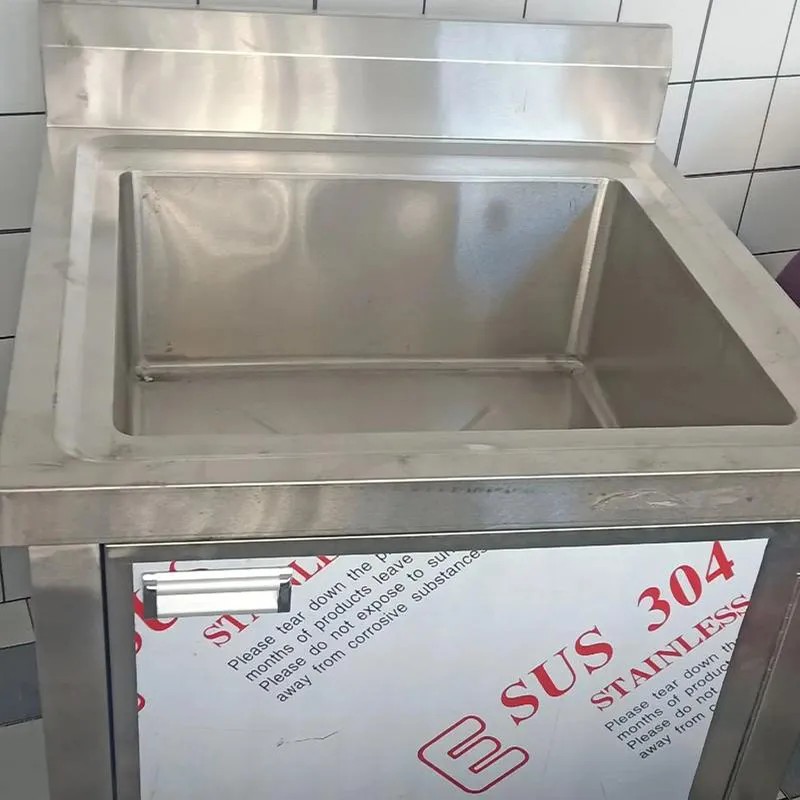 Ванна для мытья загрязненного инструмента